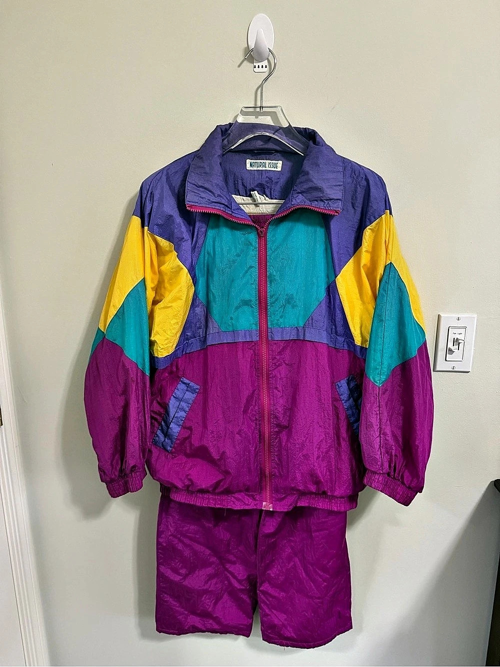 Natural Issue Color Block Nylon Windbreaker Set Size Medium